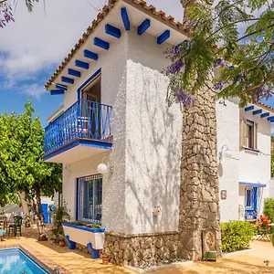 Blue Castle Homestay Malaga
