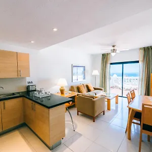 Hollywood Mirage - Excel & Hotel apartamentowy
